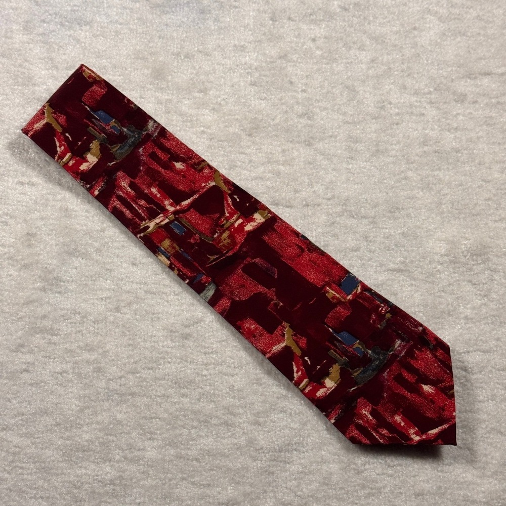 Charleston The Rock 8 Men's Silk Necktie Burgundy Abstract Pattern Made in Italy